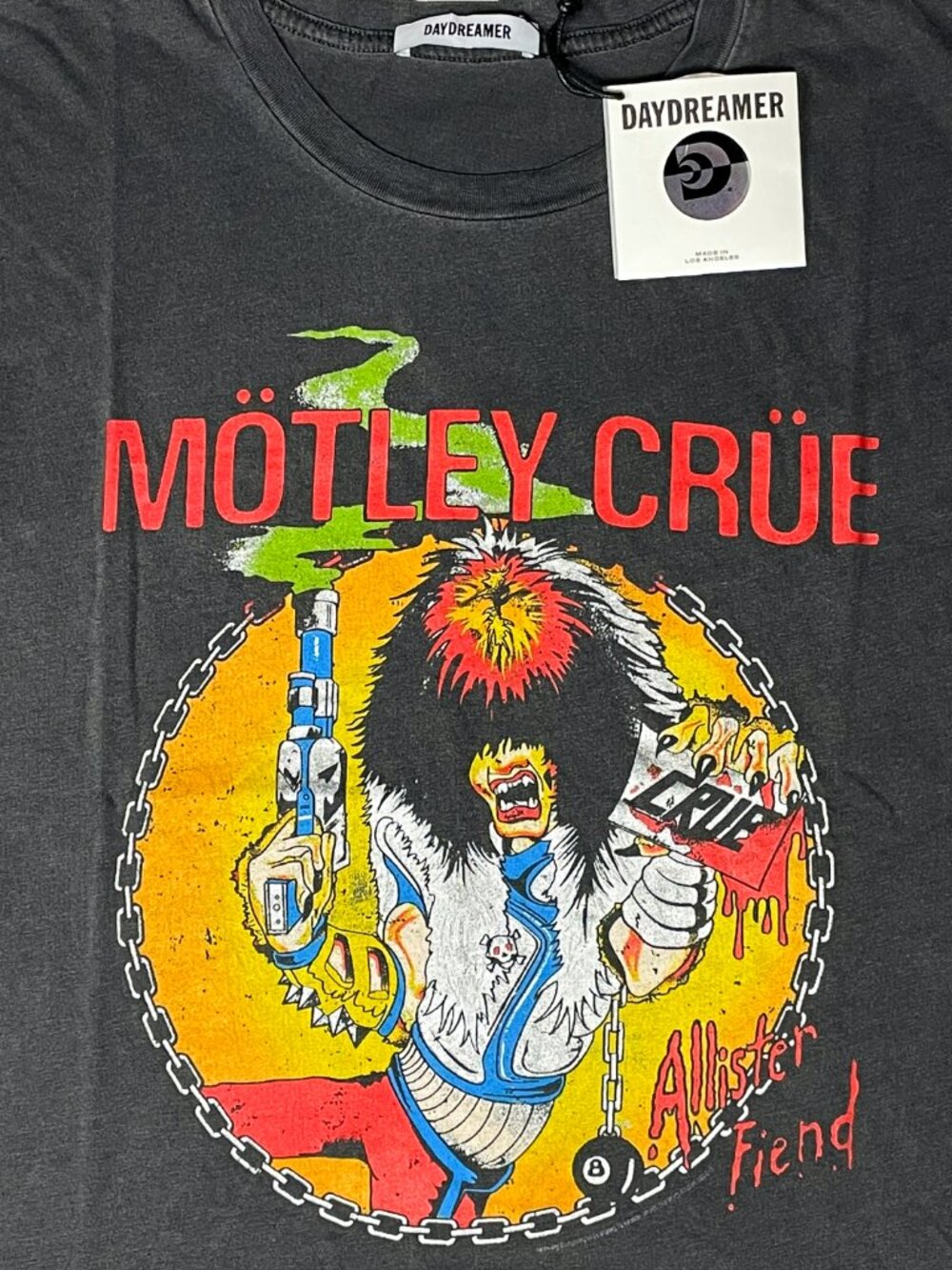 Mötley Crüe Daydreamer Allister Fiend Graphic Band Tee Black NWT - Picture 3 of 7